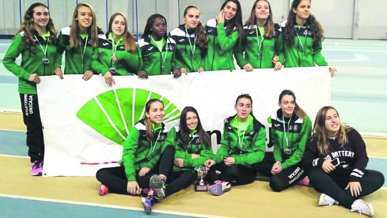 Doble plata para el Unicaja en Antequera Doble plata para el Unicaja en Antequera