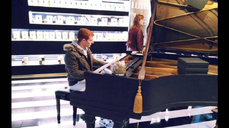 El piano de Villacarrillo más cañero El piano de Villacarrillo más cañero