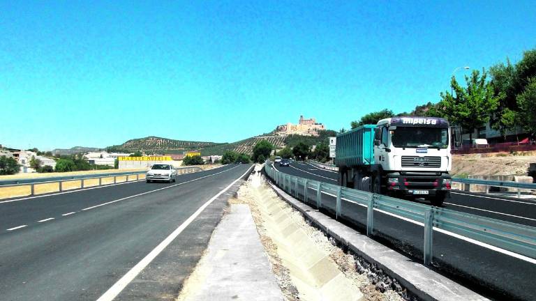 Frente común para convertir en autovía la carretera N-432 Frente común para convertir en autovía la carretera N-432