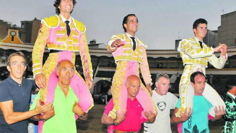Los allegados de Iván Fandiño recibirán el Trofeo “Manolete” Los allegados de Iván Fandiño recibirán el Trofeo “Manolete”
