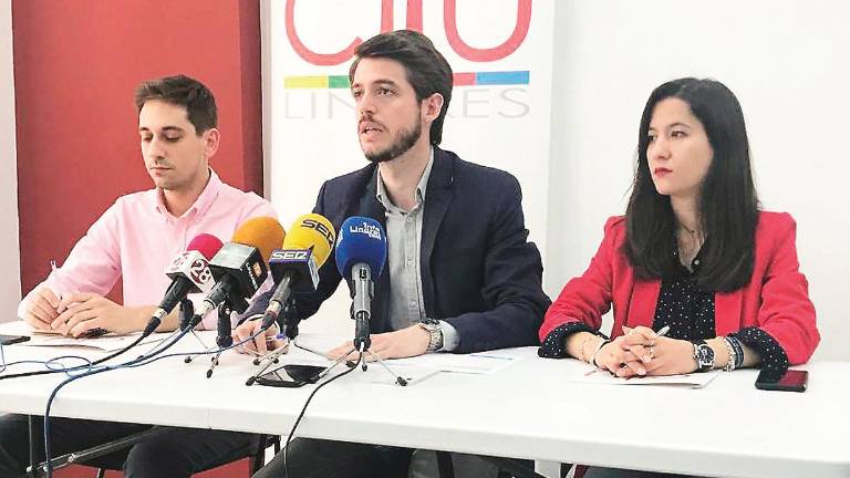 Javier Bris justifica su cese en el embrollo judicial y político Javier Bris justifica su cese en el embrollo judicial y político