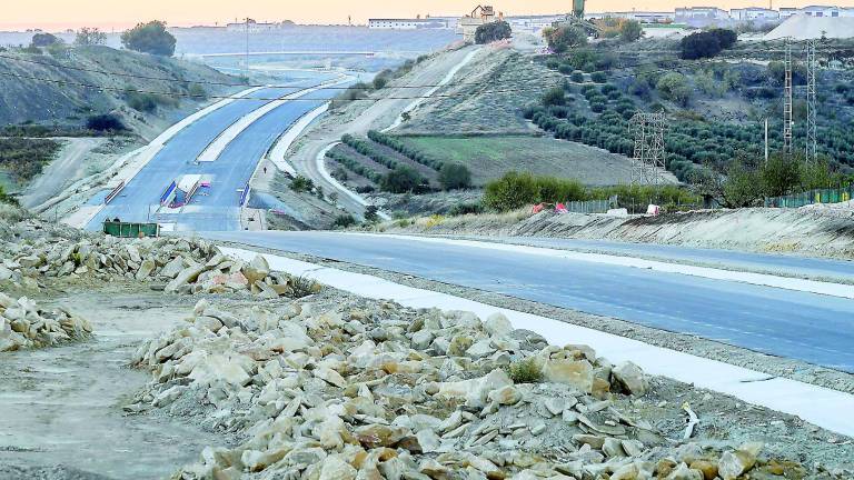 El Gobierno busca apoyo para invertir 204 millones en Jaén El Gobierno busca apoyo para invertir 204 millones en Jaén