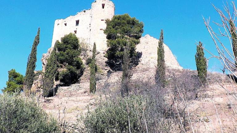 Creación de una parque para integrar el Castillo de Huelma