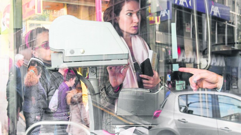 Los usuarios del autobús urbano se conocerán ya en tiempo real
