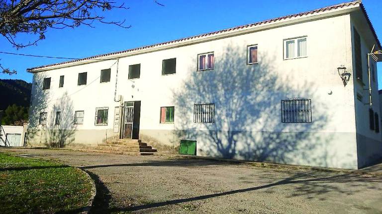 Conflicto por la “okupación” de la casa cuartel de Coto Ríos