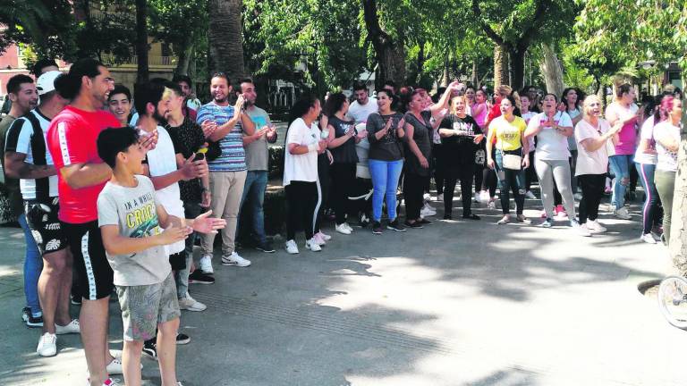 Linaqua “cierra el grifo” a 200 familias con enganches ilegales Linaqua “cierra el grifo” a 200 familias con enganches ilegales