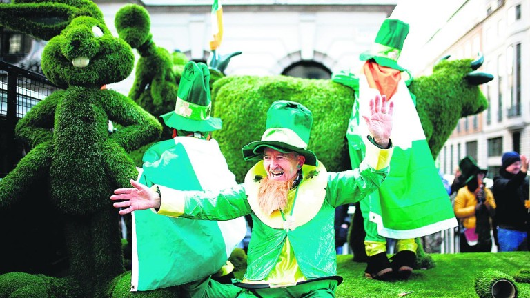El Día de San Patricio pinta de verde Irlanda