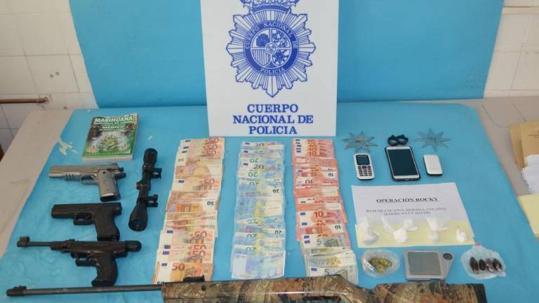 La Policía Nacional desmantela un punto negro de venta de droga en Linares