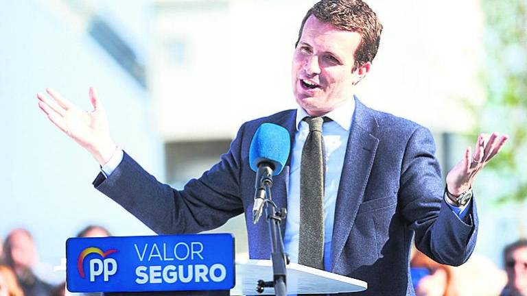 Casado pide “unir el voto” en torno a PP antes de la “recesión”