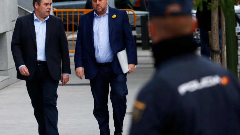 La juez envía a prisión por rebelión a Junqueras y otros siete exconsejeros