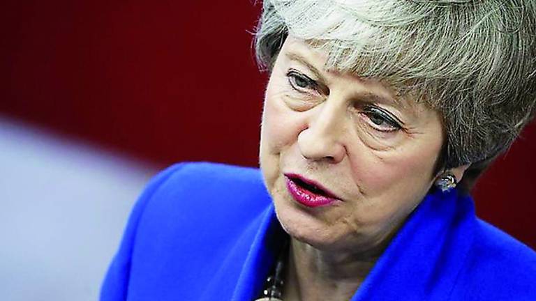 Theresa May pide una prórroga corta para poder abandonar la UE