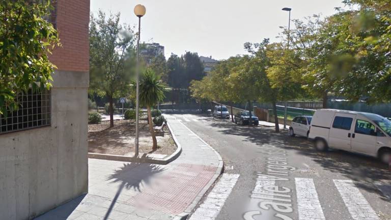 Dos afectados por inhalación de humo en Andújar Dos afectados por inhalación de humo en Andújar