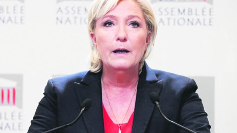 Levantan la inmunidad de Le Pen por las imágenes de Estado Islámico