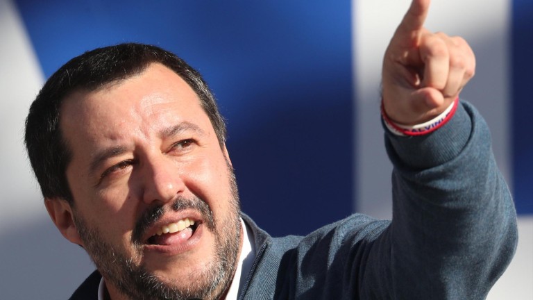 Salvini quiere “encontrar” a los autores de la estampida