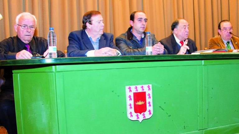 Homenaje del Club Diana a Eduardo Jiménez por su labor con el patrón Homenaje del Club Diana a Eduardo Jiménez por su labor con el patrón