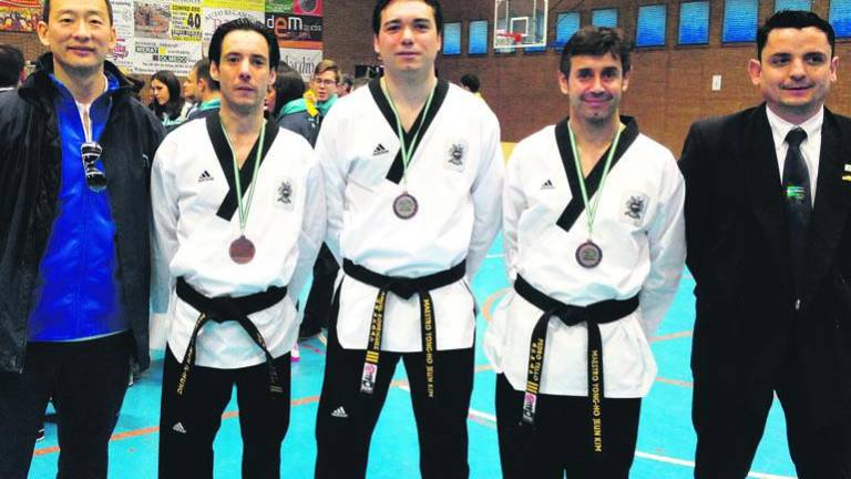 Dos medallas para el Jeun Kim en Estepa Dos medallas para el Jeun Kim en Estepa