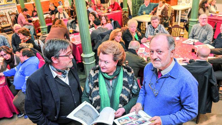 “Candil” vuelve a la luz y a la imprenta con su número 160 “Candil” vuelve a la luz y a la imprenta con su número 160