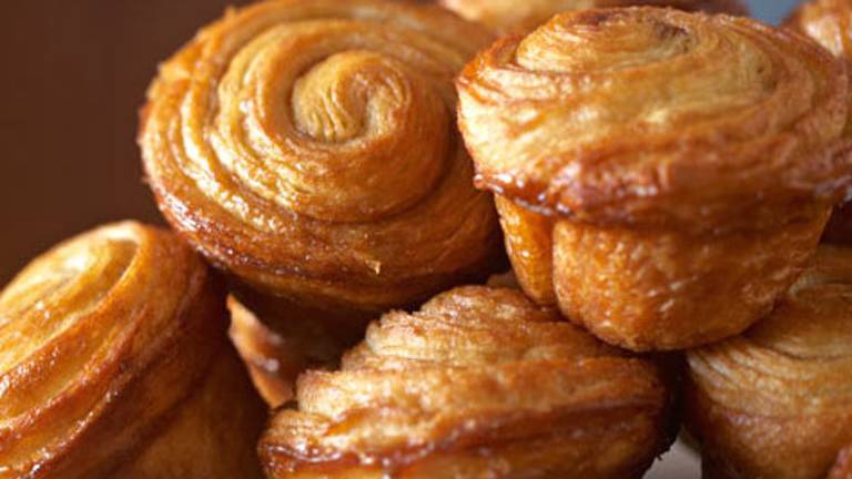 Sticky buns de canela y nueces Sticky buns de canela y nueces