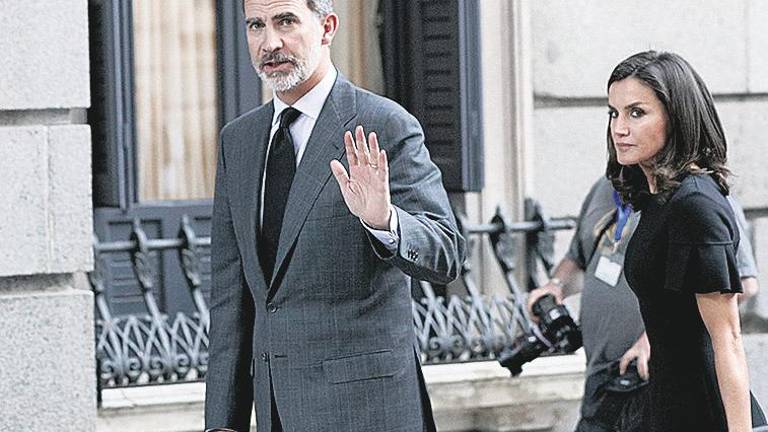 Dolor en el adiós a Rubalcaba Dolor en el adiós a Rubalcaba