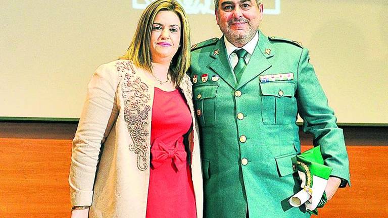 Abanderados que representan la excelencia de esta tierra Abanderados que representan la excelencia de esta tierra