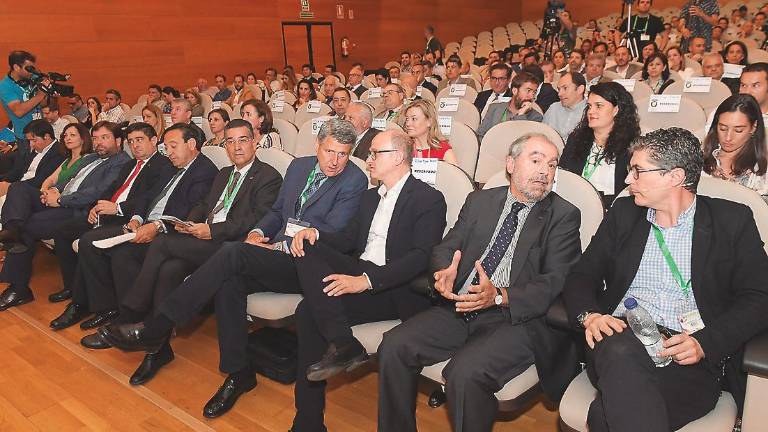 Una década de éxitos en grupo Una década de éxitos en grupo