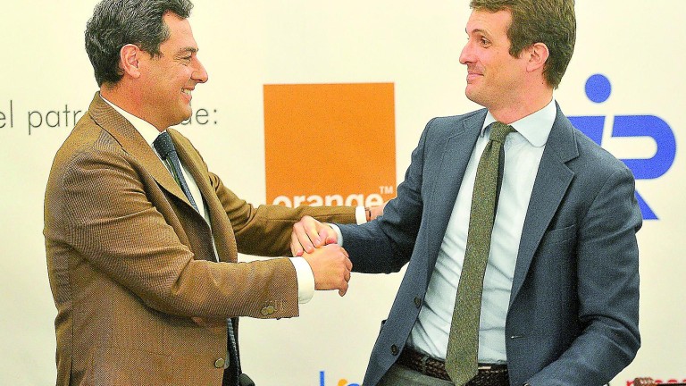 Juanma Moreno promete un plan especial de inversiones para Jaén