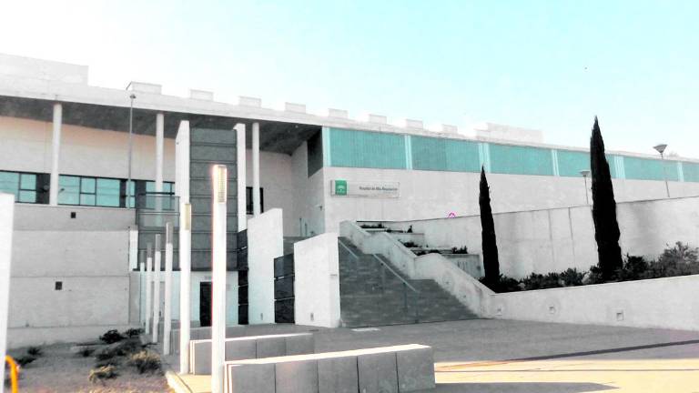 Malestar por la apertura total en marzo del hospital de Loja Malestar por la apertura total en marzo del hospital de Loja