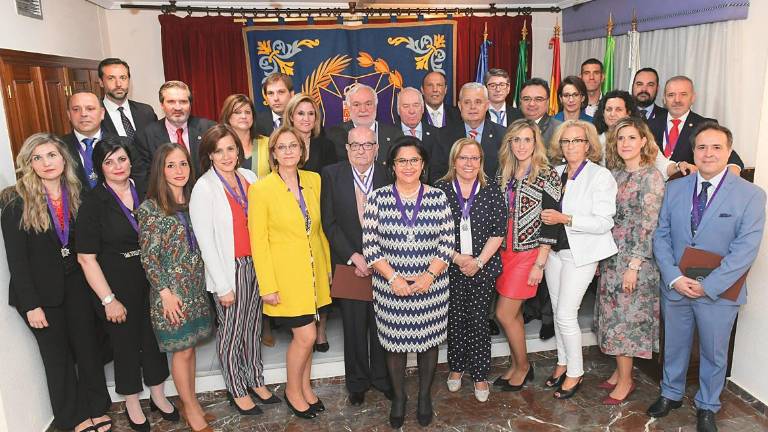 Lendínez y su equipo reeditan el reto de defender la Enfermería Lendínez y su equipo reeditan el reto de defender la Enfermería