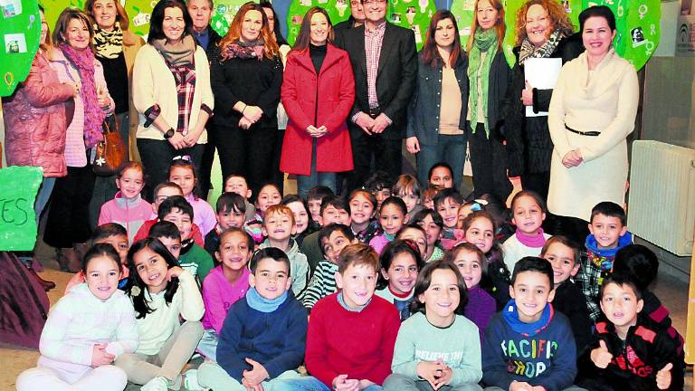 Un colegio da visibilidad al papel femenino en la historia