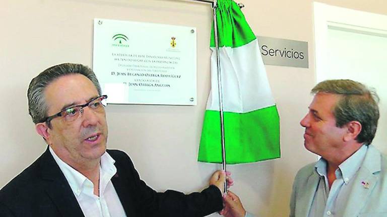 La inauguración del tanatorio pone fin a seis años de espera La inauguración del tanatorio pone fin a seis años de espera
