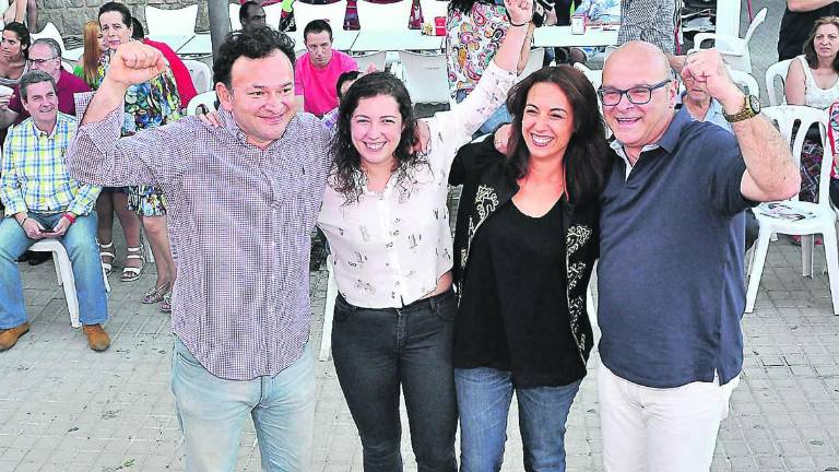 El PSOE dice que los votos a Podemos no traerán cambio El PSOE dice que los votos a Podemos no traerán cambio