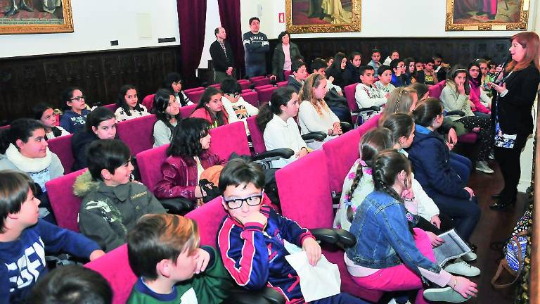 Escolares de Salamanca conocen el patrimonio local