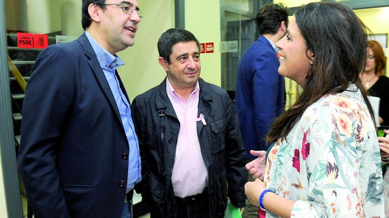 El PSOE dice que Jaén exige compromisos, no pactos