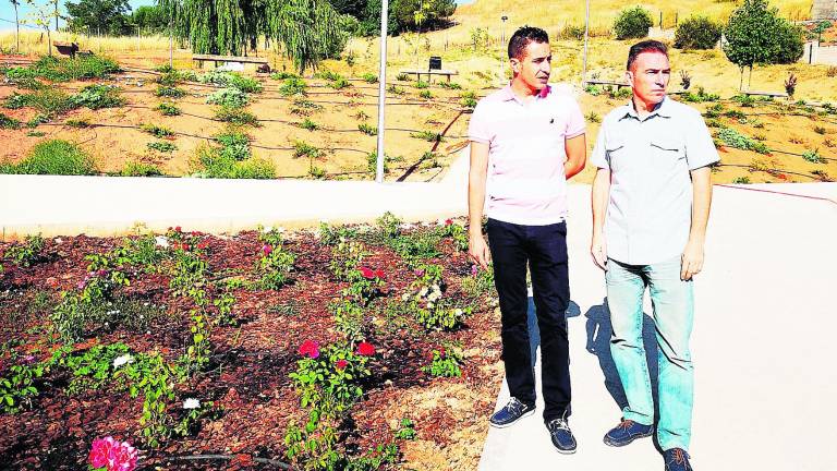 Ultiman las obras para el parque del Paraje de la Rosa Ultiman las obras para el parque del Paraje de la Rosa