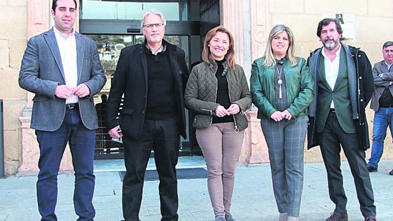Galardón municipal a PPH, La Atrevida y Opticalia Nieto Galardón municipal a PPH, La Atrevida y Opticalia Nieto