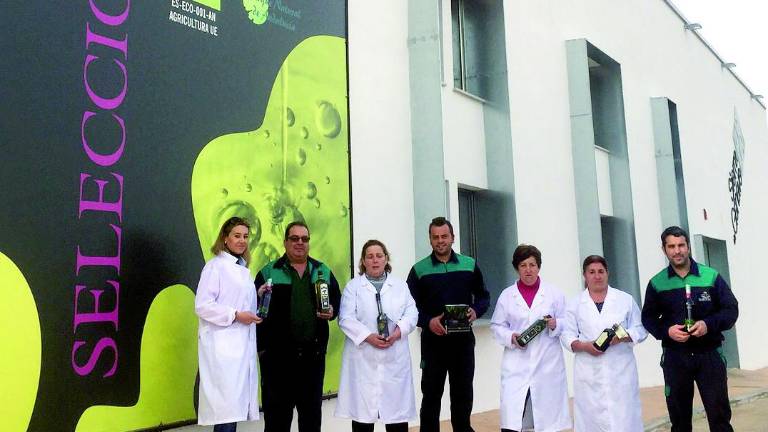 “Sierra de Génave” produce solo aceite de máxima calidad “Sierra de Génave” produce solo aceite de máxima calidad