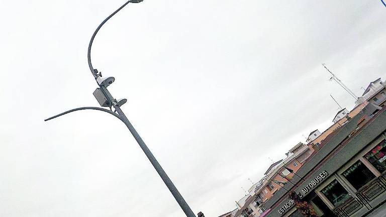 Colocación de cámaras para mejorar la seguridad urbana Colocación de cámaras para mejorar la seguridad urbana