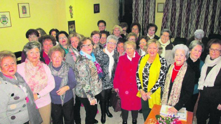 Elena Víboras critica la mala gestión popular de las pensiones Elena Víboras critica la mala gestión popular de las pensiones
