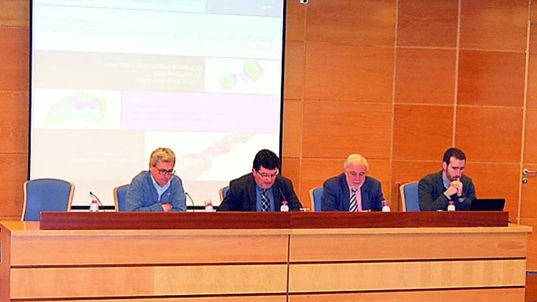 Andaltec y la Universidad de Jaén inauguran un curso sobre plásticos