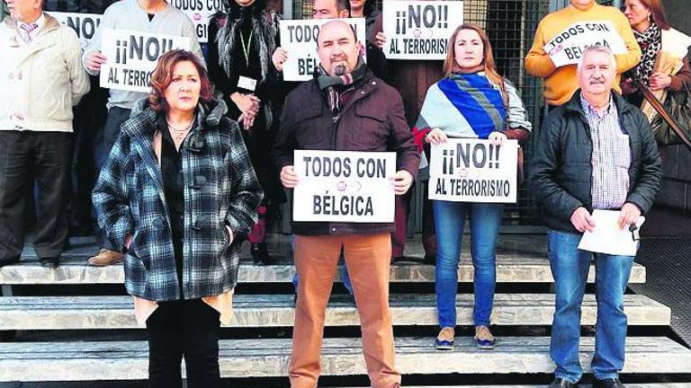 Un minuto solidario en unión Un minuto solidario en unión