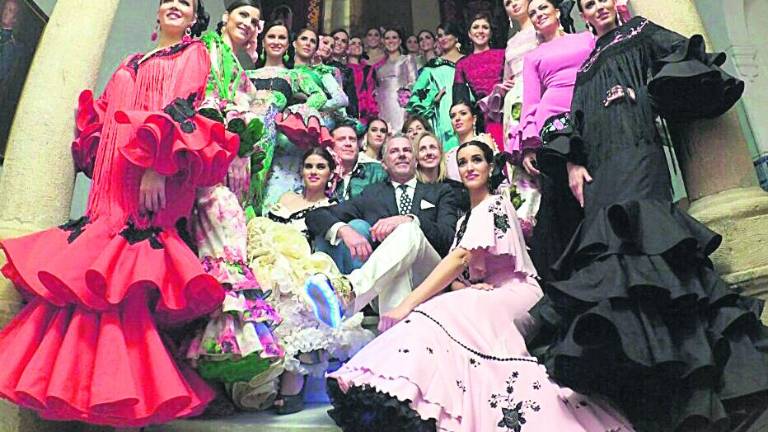La alta costura se vuelve flamenca La alta costura se vuelve flamenca
