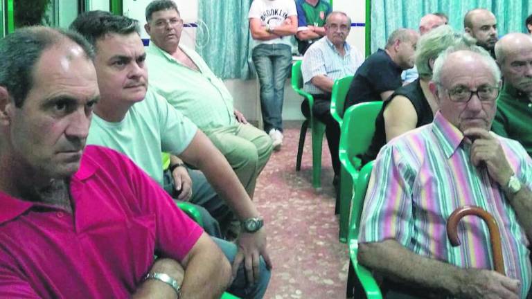 Constitución de una asociación de vecinos en aldea rabiteña Constitución de una asociación de vecinos en aldea rabiteña