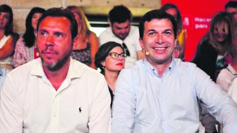 El PSOE equipara el máster de Casado con el caso de Cifuentes