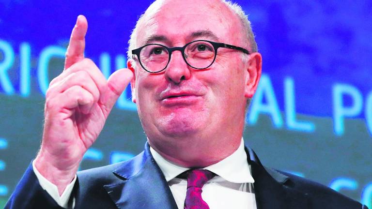 Phil Hogan hace oficial el recorte Phil Hogan hace oficial el recorte