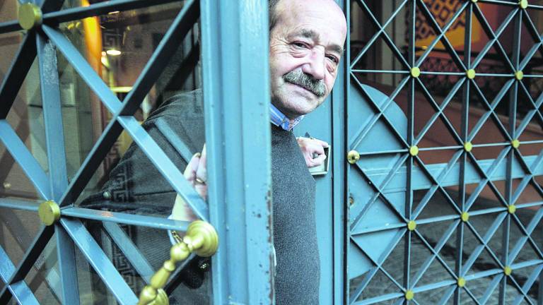 Retiro de uno de los últimos conserjes en El Arrabalejo Retiro de uno de los últimos conserjes en El Arrabalejo