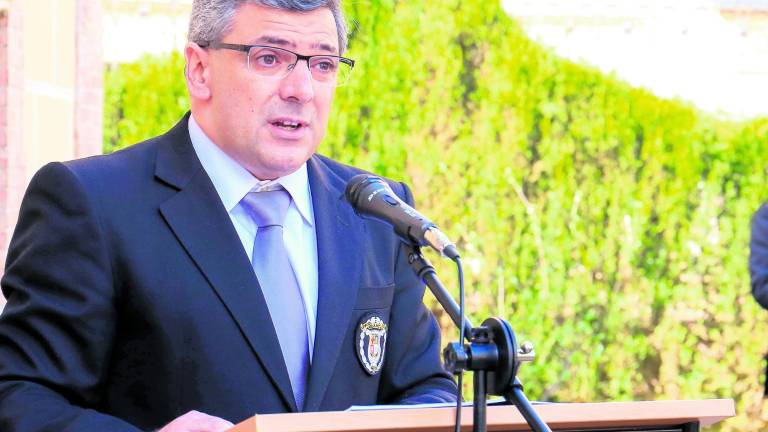 Homenaje en recuerdo del universal Álvarez Alonso Homenaje en recuerdo del universal Álvarez Alonso