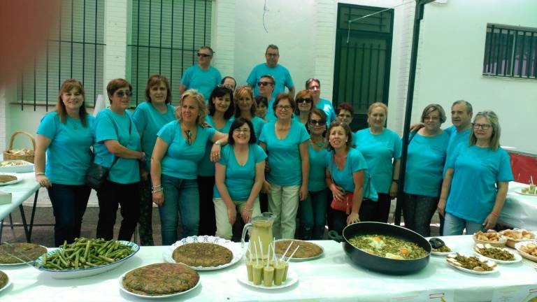 Una comida para difundir el espárrago Una comida para difundir el espárrago