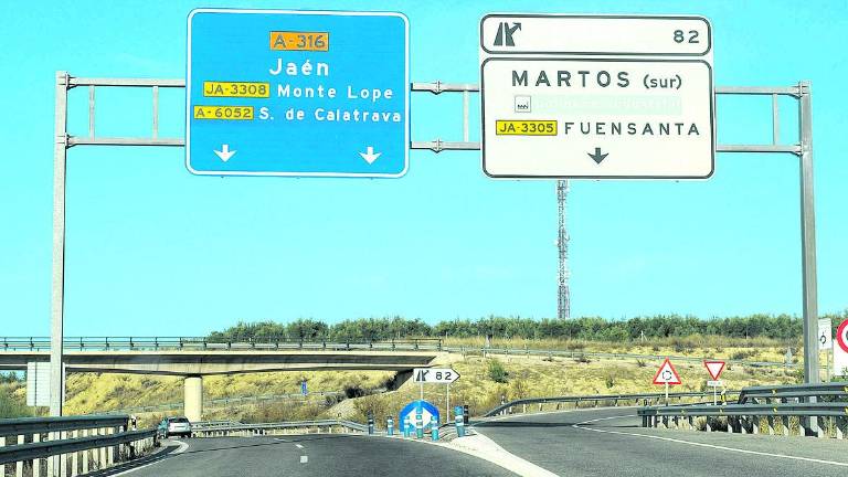 Córdoba alza la voz para que no se pare la Autovía del Olivar Córdoba alza la voz para que no se pare la Autovía del Olivar