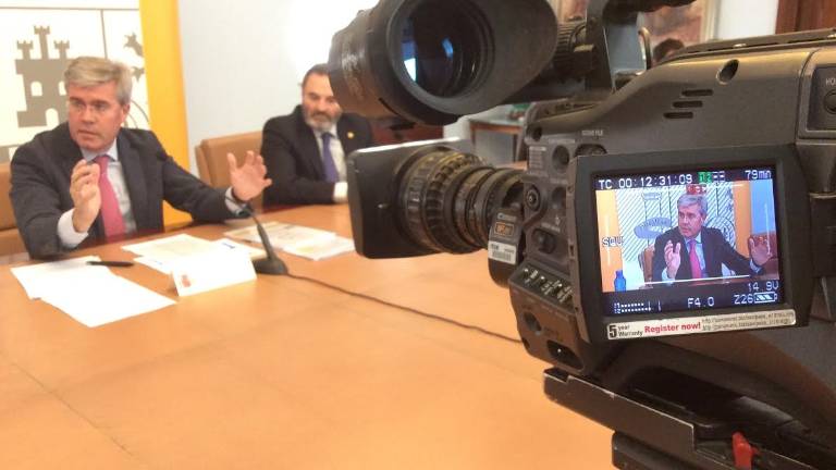 Hacienda reforzará la lucha contra el fraude sin tocar la renta y el IVA Hacienda reforzará la lucha contra el fraude sin tocar la renta y el IVA