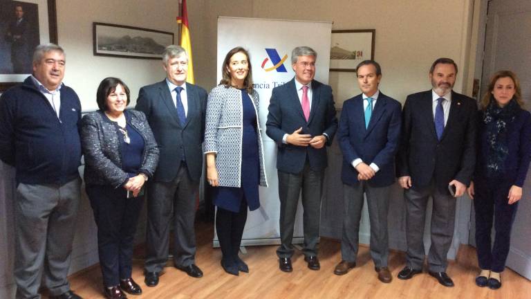 Hacienda reforzará la lucha contra el fraude sin tocar la renta y el IVA Hacienda reforzará la lucha contra el fraude sin tocar la renta y el IVA